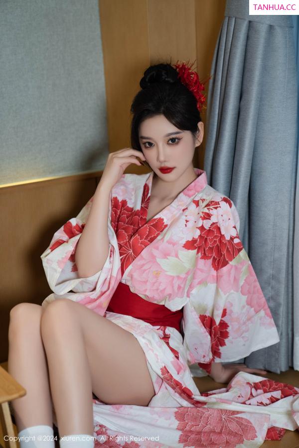 [XiuRen]高清写真图 2024.09.25 No.9208 杨晨晨Yome 美腿性感